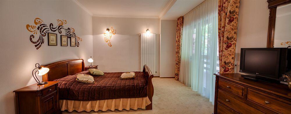 Hotel Regal Sinaia Exterior photo